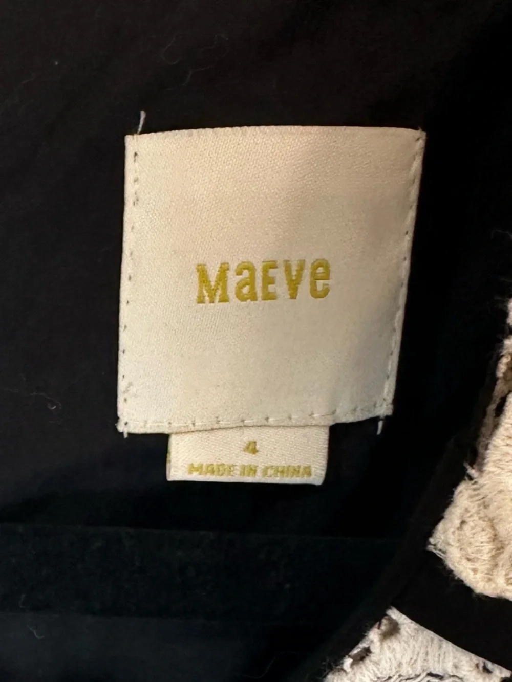 Maeve Anthropologie Black and White Lace Peplum tops size 4‎
